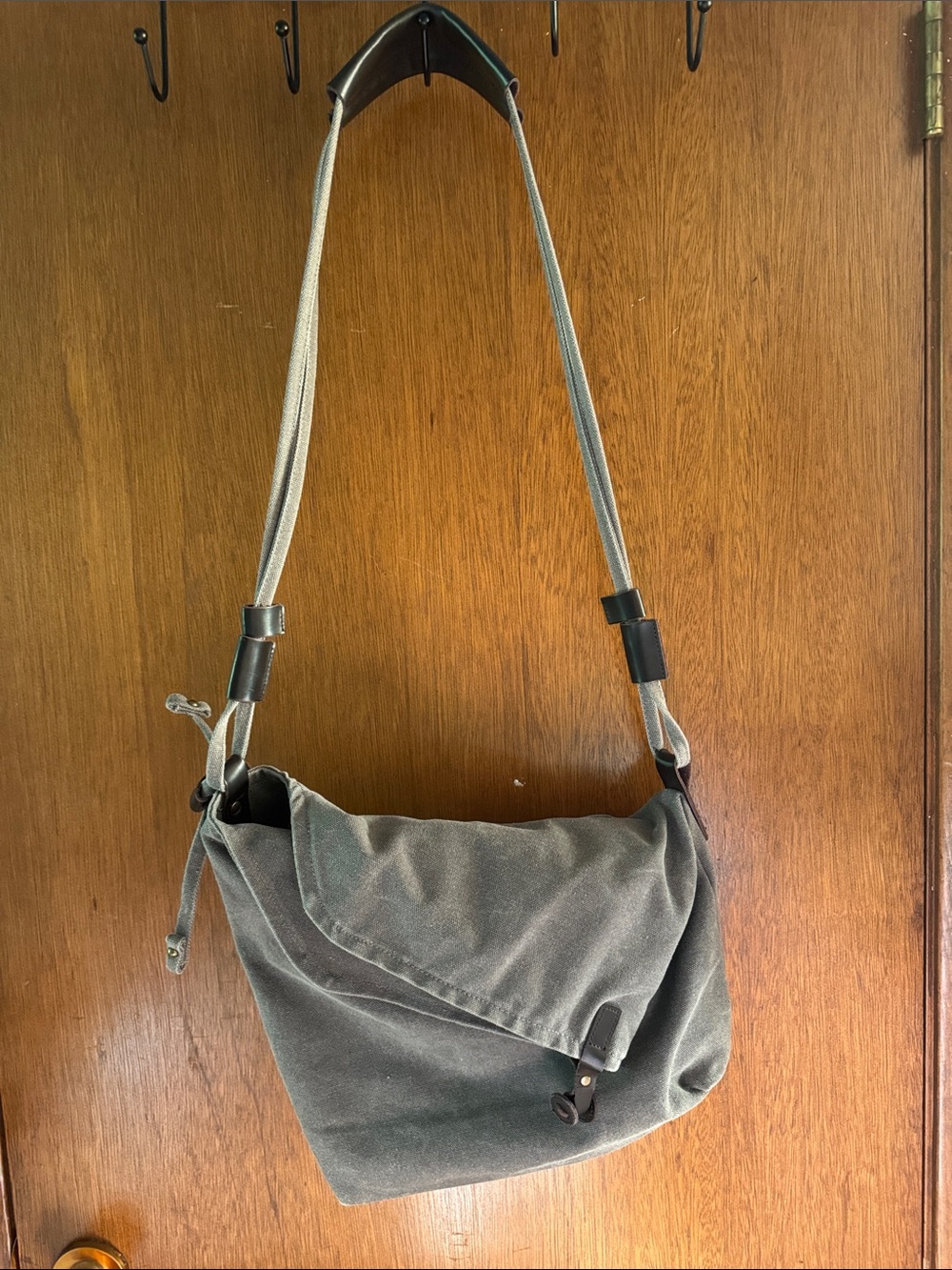 Classic Gray Canvas Messenger Bag with Adjustable Strap